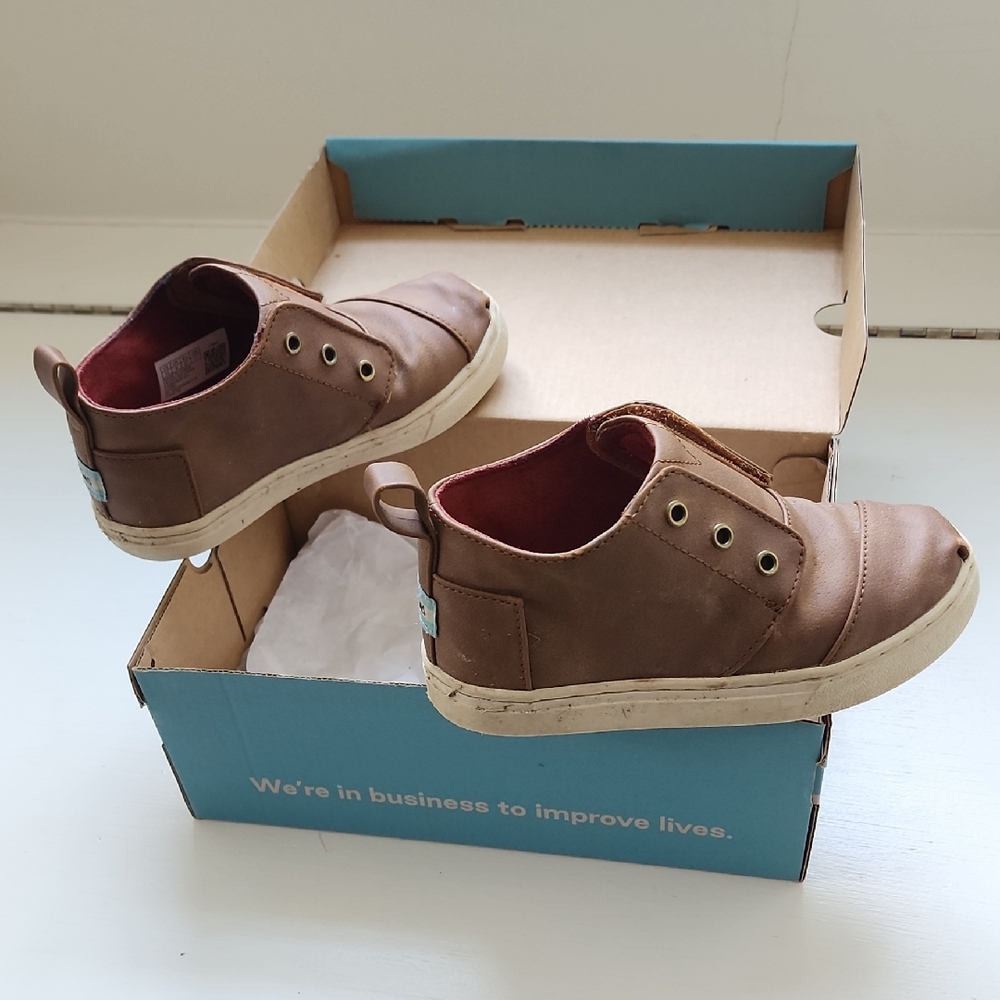 Toms high tops